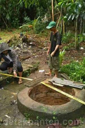 Balita di Curug Tewas Kecemplung di Sumur