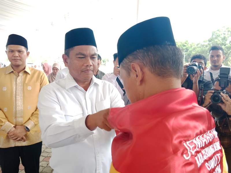 Bupati Serdang Bedagai, Drama Wijaya tepung tawar calon haji.