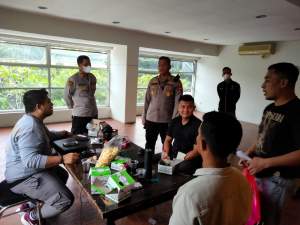 Kapolresta Tangerang Tinjau Vaksinasi Nusantara AKABRI 1998