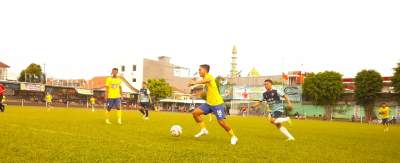 Winger Nababan FC, Imam yang tampil impresif saat mengalahkan Kavling FC diputaran 64 besar Pakujaya Cup X 2025.