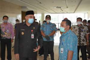 Zaki Tinjau Kesiapan Rumah Singgah Covid 19