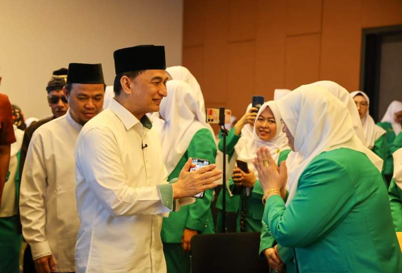 Hadiri Pelantikan PW Fatayat NU, Wagub Banten: Perempuan Harus Melek Teknologi Digital
