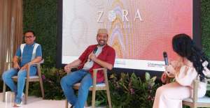 Anggota DPR RI Ansy Lema (kiri) dan Pendiri Museum Pustaka Peranakan Tionghoa, Azmi Abubakar dalam talkshow 'Harmoni dalam Keragaman' di Samasana Club House, BSD Serpong.