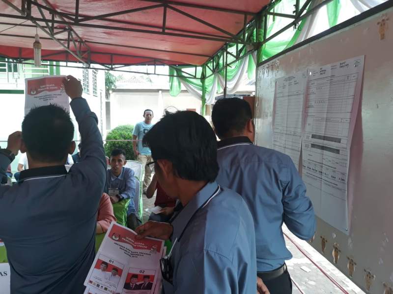 KPPS diduga Lalai, KPU Gelar PSU di TPS 01 Bunar