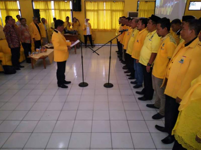 Pengurus Kecamatan Golkar Kota Tangerang Dilantik