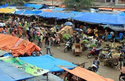 Tak Capai PAD, Pemkot Pertimbangkan Kontrak Kerjasama Dengan Pengelola Pasar Rau