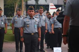 Arahan Kakanwil Kepada Empat Divisi Pada Apel Pagi