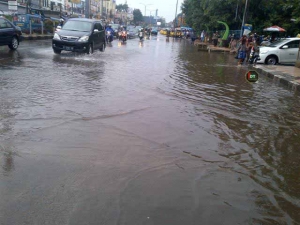 Genangan Air di Margonda, Depok (5/3)