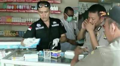 Polsek Legok Gerebek Toko Obat