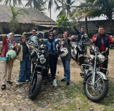 Touring Sumringah Club, Telusuri Destinasi Wisata Pantai Anyer Kabupaten Serang