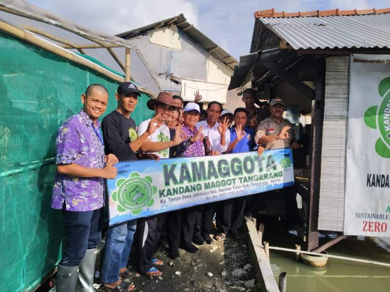 Dinas Perikanan Tinjau Budidaya Belatung Maggot