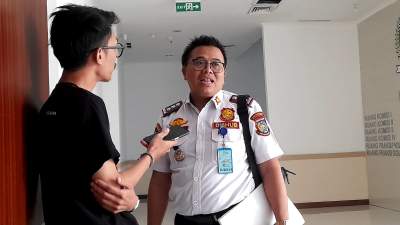 Sekretaris Dishub Tangsel, Ika.