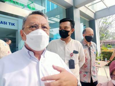 Teks Sambutan Amburadul, Benyamin: Bukan saya banget