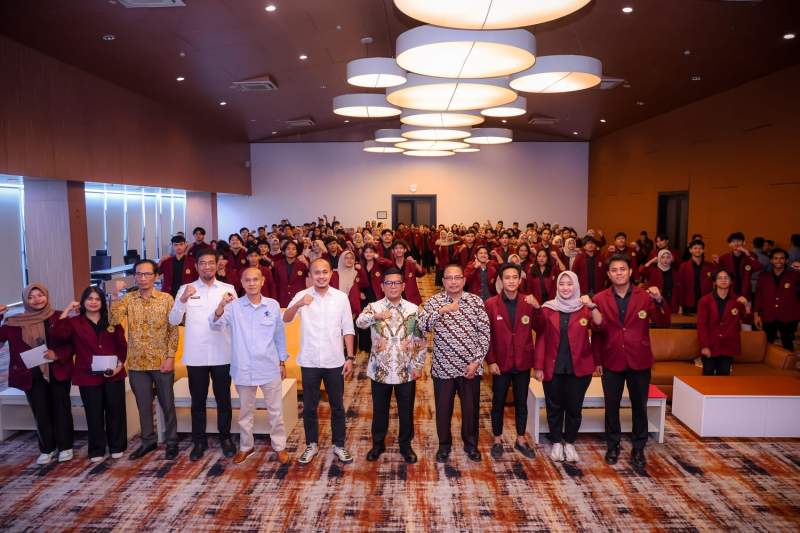 Gubernur Banten Andra Soni: Program Sekolah Gratis dan Bangun Jalan Desa Untuk Tingkatkan SDM