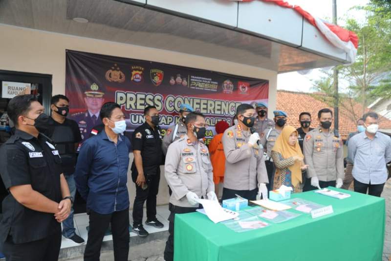 Pelaku Prostitusi Online Michat di Jayanti Dibekuk Polisi