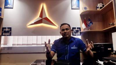 Ketua DPC Partai Demokrat Tangsel Julham Firdaus.