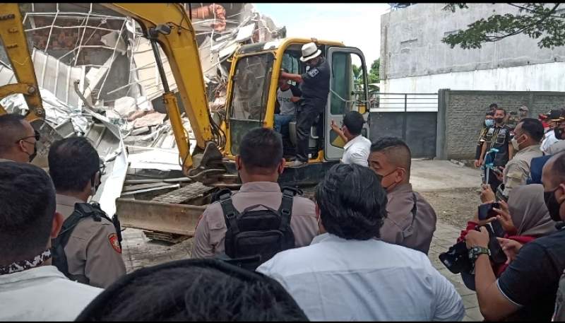 Dukung Pemkab Serang, Muhsinin Apresiasi Pembongkaran THM di JLS