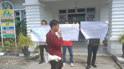 Diduga Jadi Sarang Korupsi, Permasi Asahan Unjukrasa di Dinas Perikanan