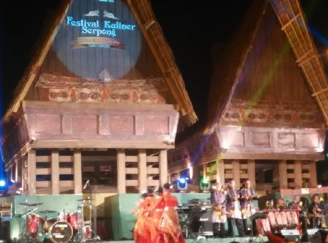 Festival Kuliner Batak Hadir Di Sumarecon