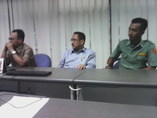 Anggota DPRD Kab. Serang saat sidak di PT Lung Cheong Brothers Industrial 