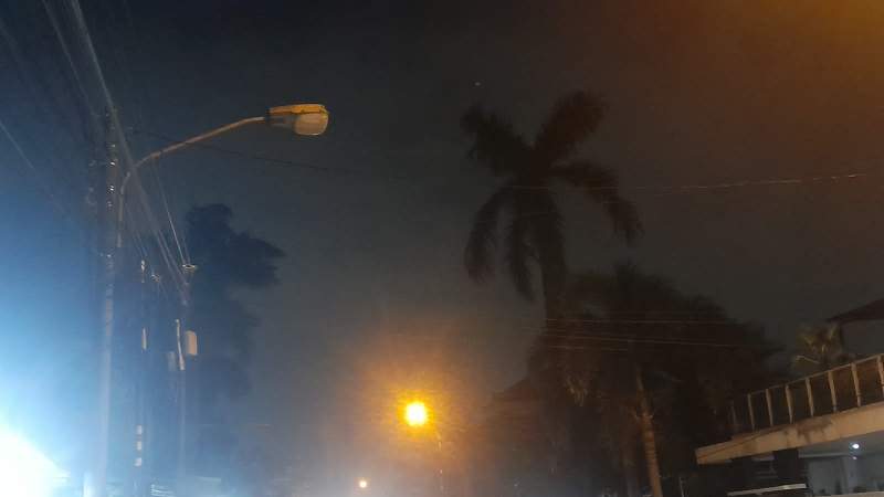 Salahsatu lampu PJU di titik jalan kawasan BSD yang tidak berfungsi.