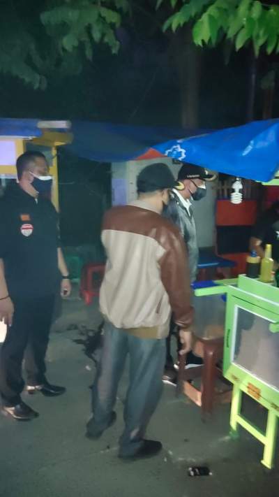 Bupati Zaki Pantau Penerapan PPKM Dararut di Teluk Naga