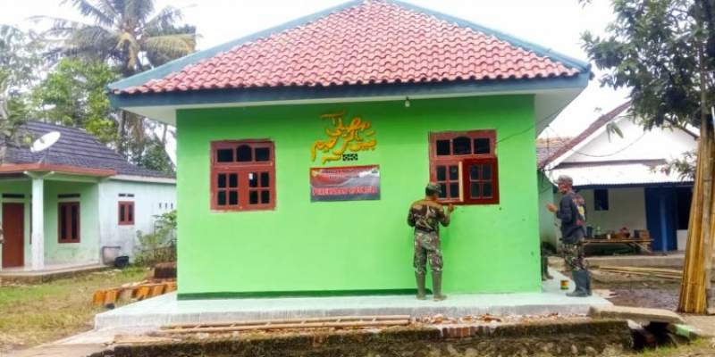 Program TMMD, TNI Renovasi Musholla Baiturlrohim