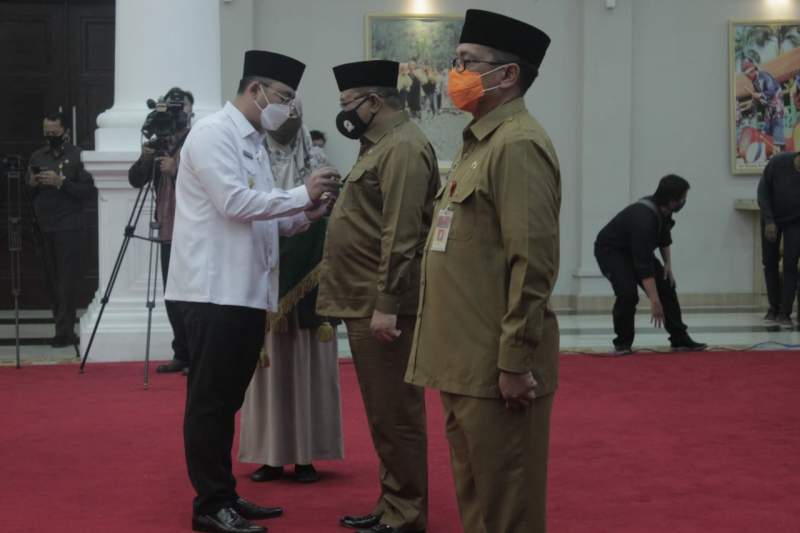 Dua Pjs Dilantik Wagub, Ini Pesan Andika Hazrumy