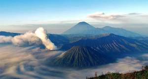 Wisata Bromo Kembali Dibuka Usai Kebakaran