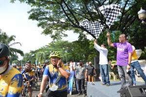 Zaki Minta Kementrian PUPR agar Jalan Raya Serang Lebih Diperhatikan