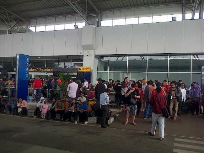 Penumpang Lion Air Terlantar