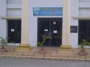 Tampak depan kantor Diskupcapil Kab. Pandeglang