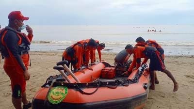 Terjun Dari Atas Kapal, Pemuda Asal Nias Barat Hilang di Laut