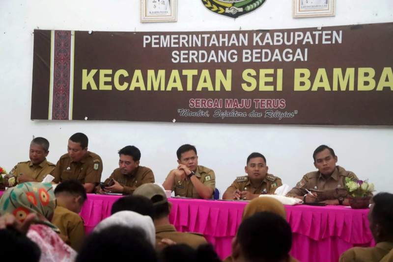 Wabup Sergai Tekankan Peningkatan PAD untuk Dukung Pembangunan Desa