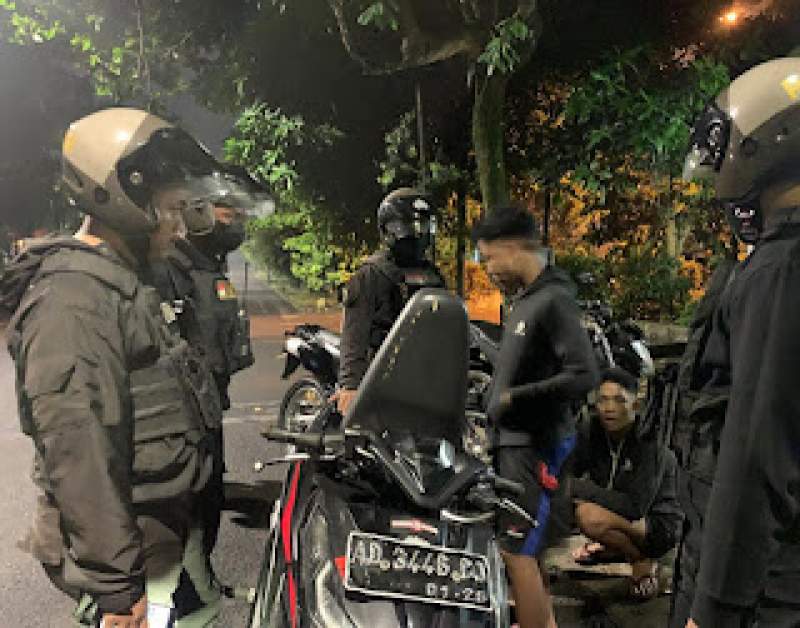 Sat Samapta, Setiap Kendaraan Yang Dicurigai Diperiksa Barang Bawaanya