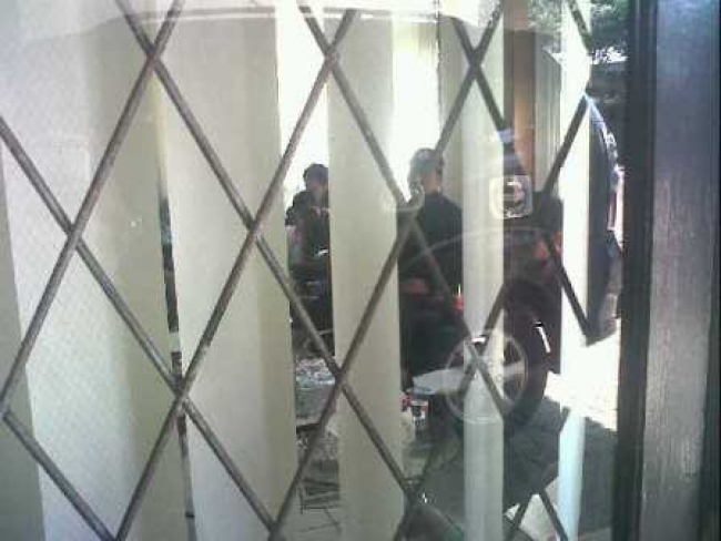 Situasi saat pertemuan warga Barengkok dengan pihak Perusahaan