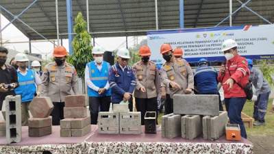 Kakorpbinmas Baharkam Mabes Polri Irjen Pol. Suwondo Nainggolan saat menghadiri pelatihan pemanfaatan FABA