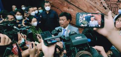 Menteri Komunikasi dan Informatika, Johny G. Plate, saat diwawancara media di Kominfo, Rabu (4/1/2023).