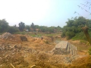 Pekerja Tuntut Pembayaran Gaji Selama Tiga Bulan