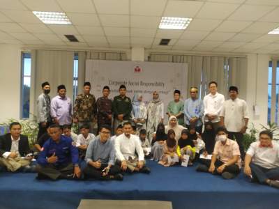 PT Mayora Gelar Bukber dan Santunan Yatim Piatu