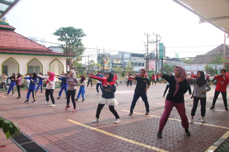 Jum&rsquo;at Sehat: Jadi ASN Kuat, Sehat dan Produktif dengan Olahraga