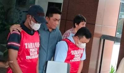 Ditetapkan Tersangka, Jaksa Tahan Pemborong Asal Sepatan
