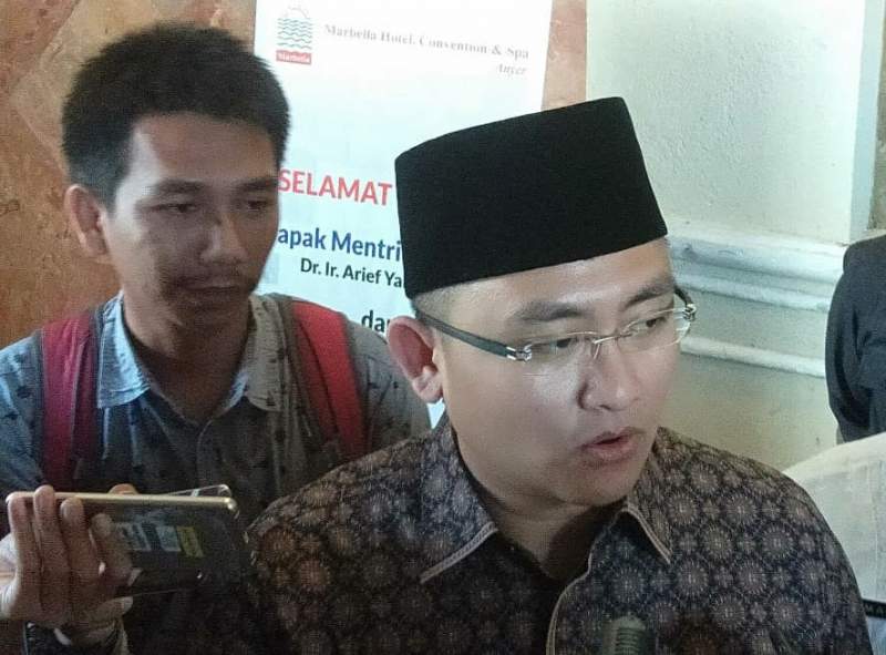 Pulihkan Wisatawan Anyer Carita, Pemprov Banten Kaji Ulang Pelarangan Rapat OPD