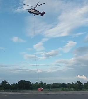 Sejumlah Desa Terisolir Pasca Banjir Bandang NTT, Terima Bantuan Menggunakan Heli