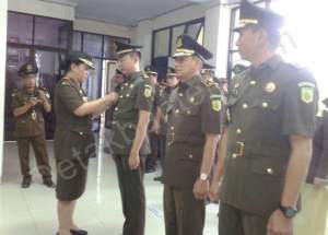 Kajari Lebak Lantik Tiga Pejabat Baru