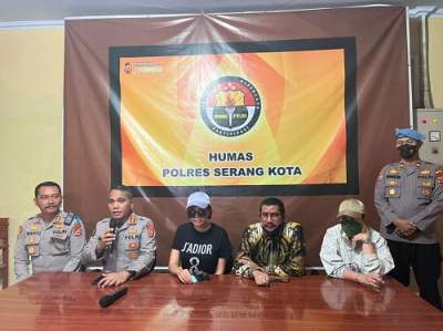 Sempat Mangkir, Akhirnya Nikita Mirzani Penuhi Polres Serang Kota