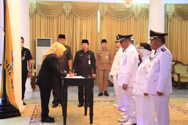 Akhir Tahun, Ratusan Pejabat di Pemkab Serang Dilantik Bupati Serang