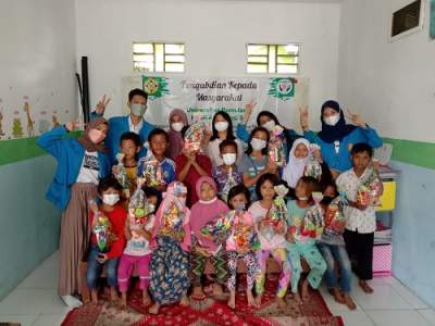 Mengembangkan Kemampuan Kreativitas Anak Menggunakan Aplikasi Paint