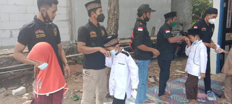 DPAC PPBNI Kecamatan Rajeg Santuni Anak Yatim Piatu