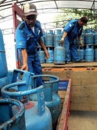 Harga Elpiji 12 Naik, Masyarakat Menjerit